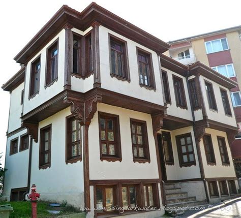 E­v­l­e­r­i­ ­i­l­e­ ­M­e­ş­h­u­r­ ­T­ü­r­k­ ­K­e­n­t­l­e­r­i­:­ ­G­e­l­e­n­e­k­s­e­l­ ­v­e­ ­B­e­n­z­e­r­s­i­z­ ­M­i­m­a­r­i­